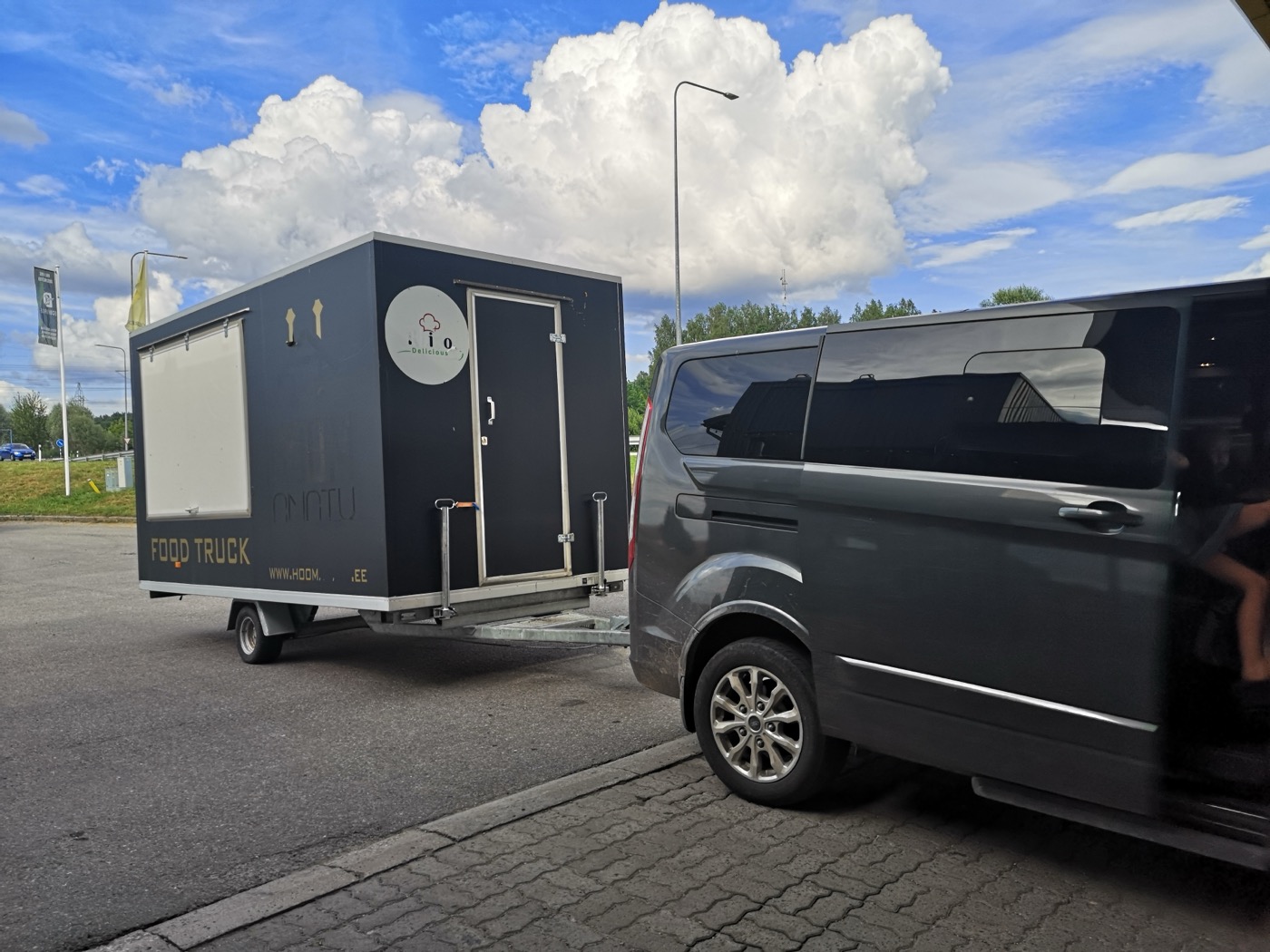 The empty trailer that became the TAILBITE’S® food truck
