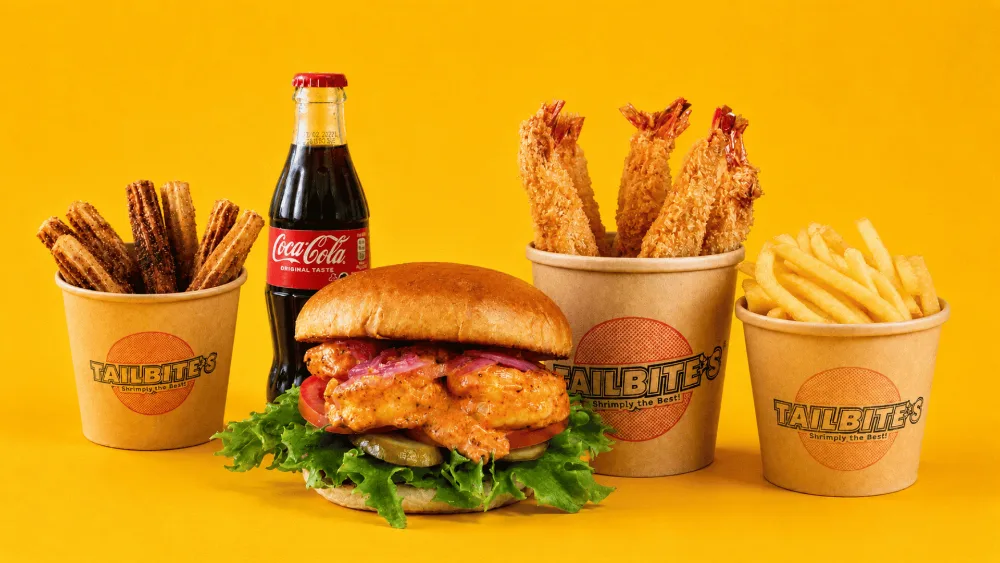 Jagamiseks krevetid, burger, friikartulid, churrod ja jook
